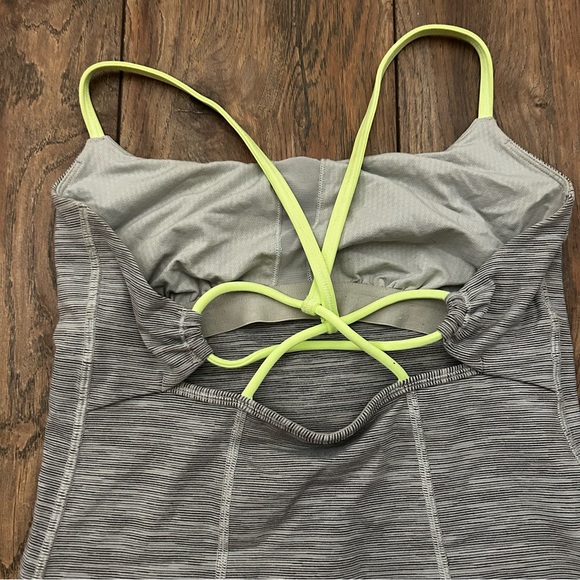 Lululemon Top - Picture 4 of 6